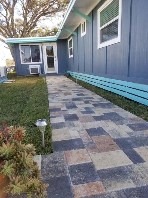 הוילה טבארס 3 Bed, 2 Bath, Waterfront, Dock, Large Driveway מראה חיצוני תמונה